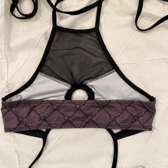 Black Strappy Mesh Bralette - Picture 3 of 3